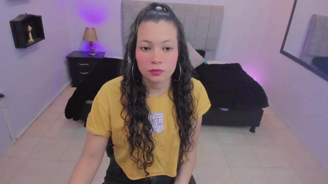 Lana_stone_ on Cam4 