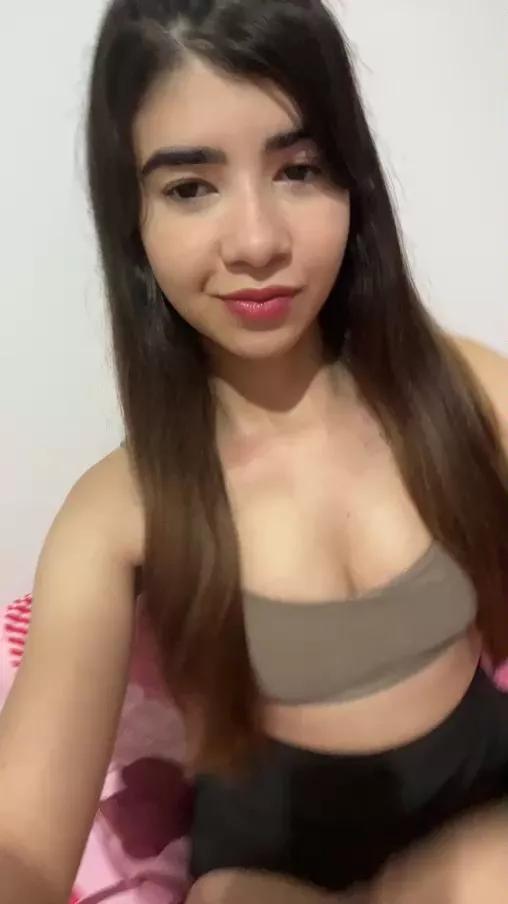 Larihsuita on Cam4 