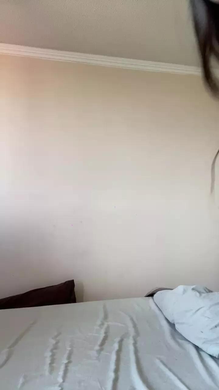 Latinaakita4 on Cam4 