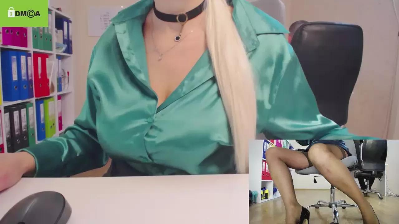 legsoffice on Cam4 