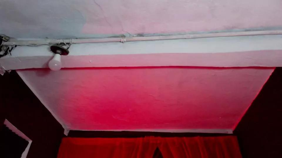 lesly_98 on Cam4 