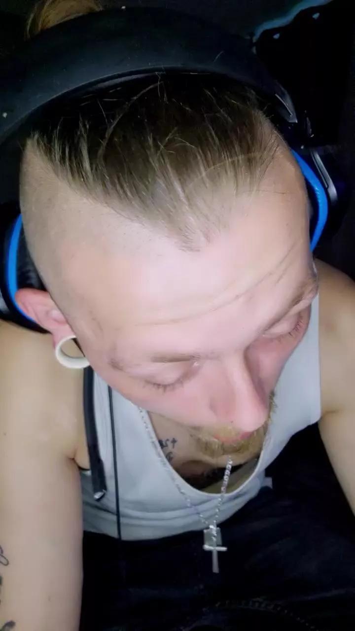 Letsplay4life on Cam4 