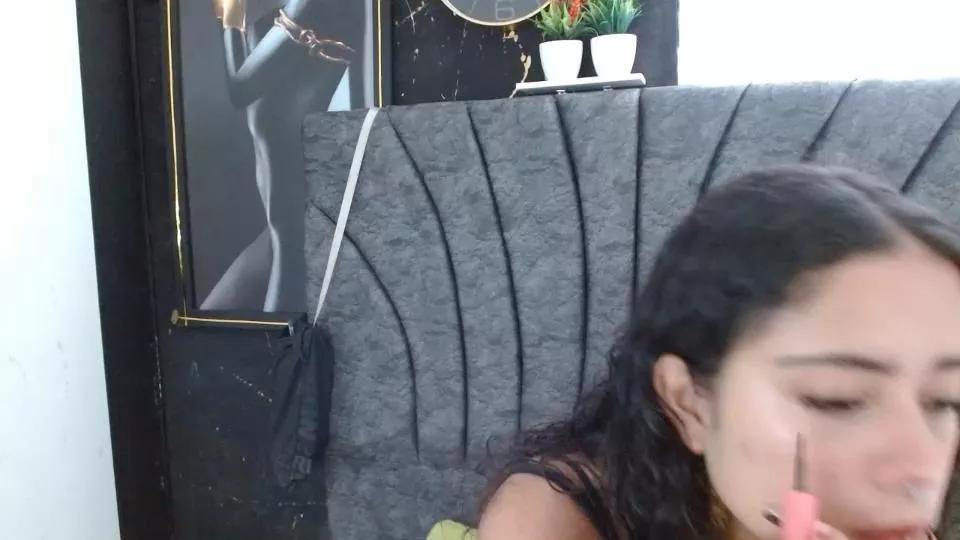 lia_bella1 on Cam4 