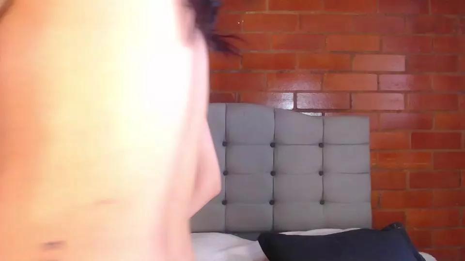 Lia_Thompson on Cam4 