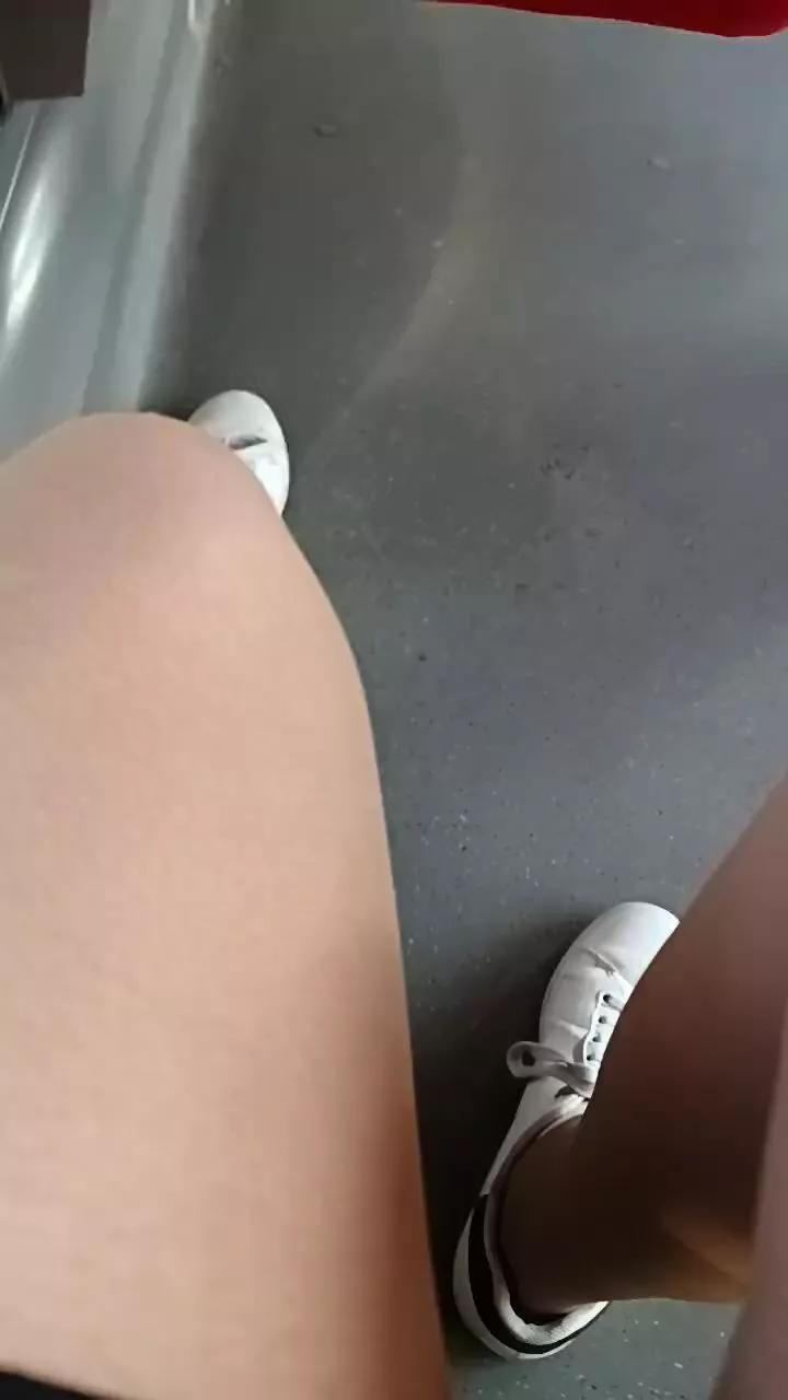 Offline Lili12456 on Cam4