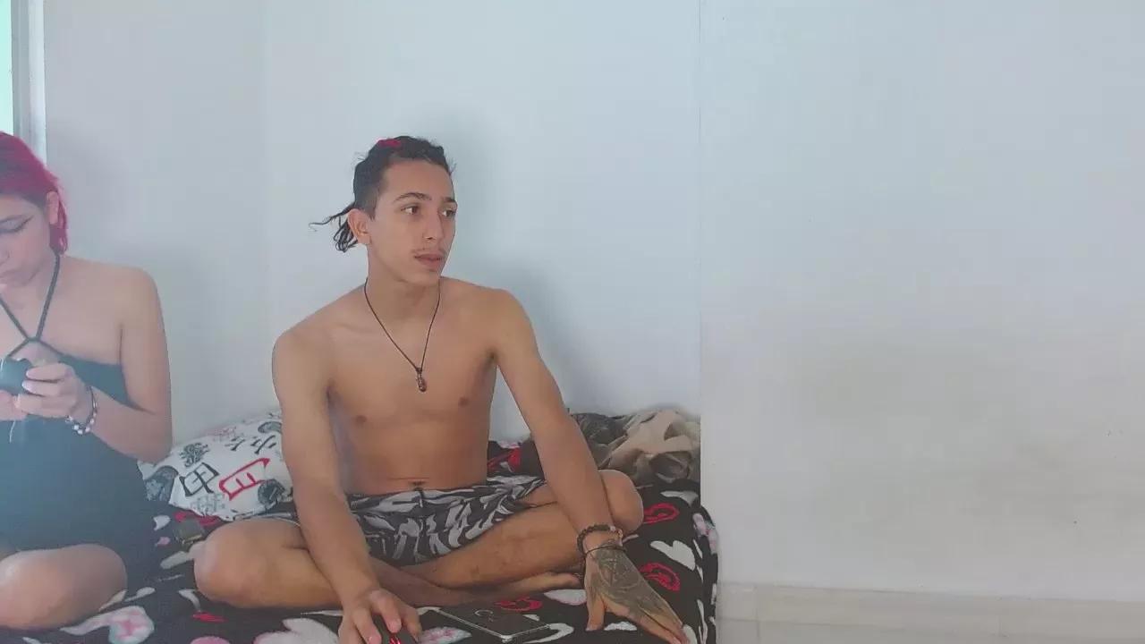 Lilith_MarcusB on Cam4 