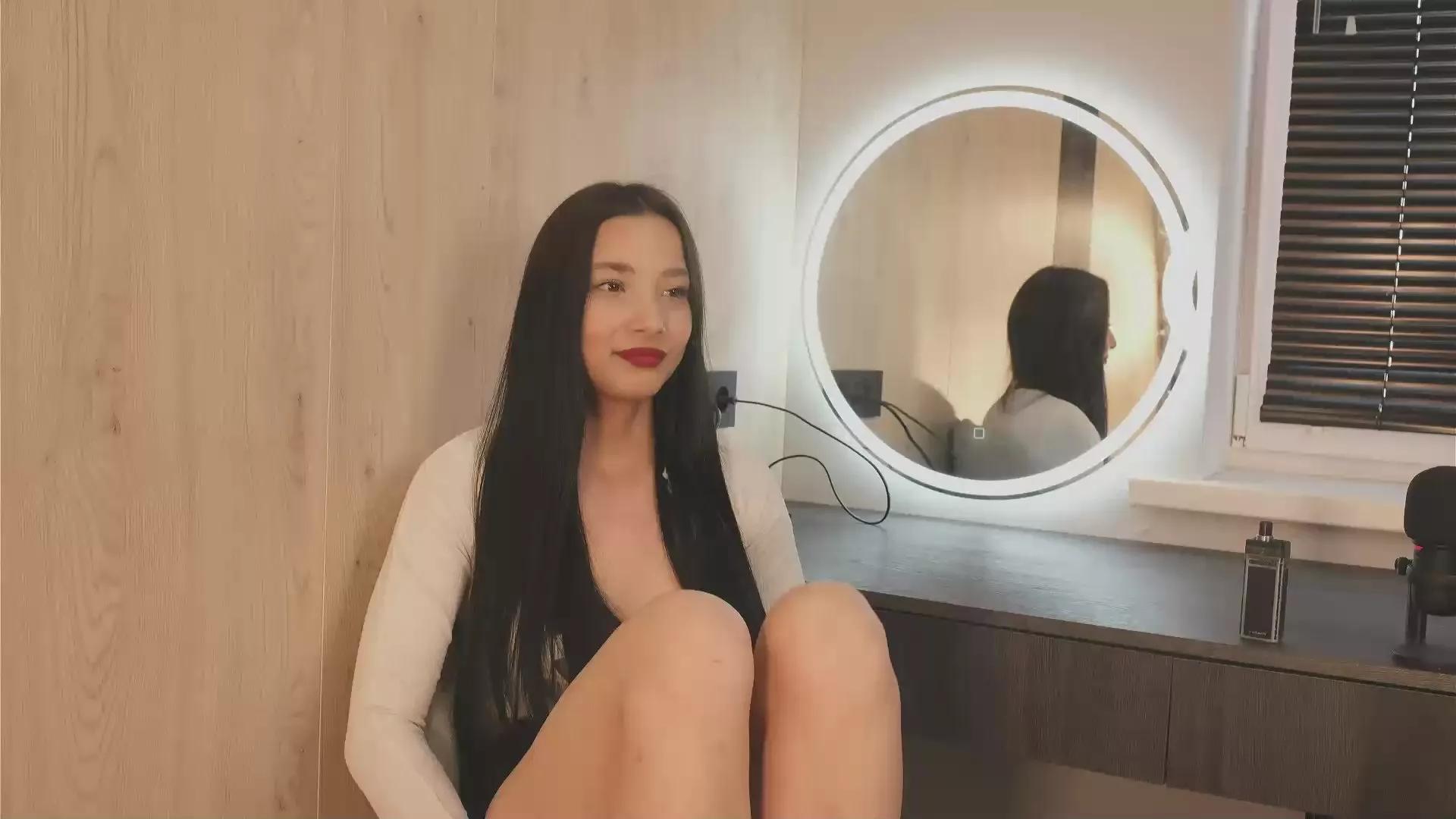 LinnDarter on Cam4 