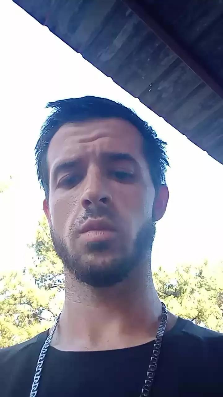 Littleguy25 on Cam4