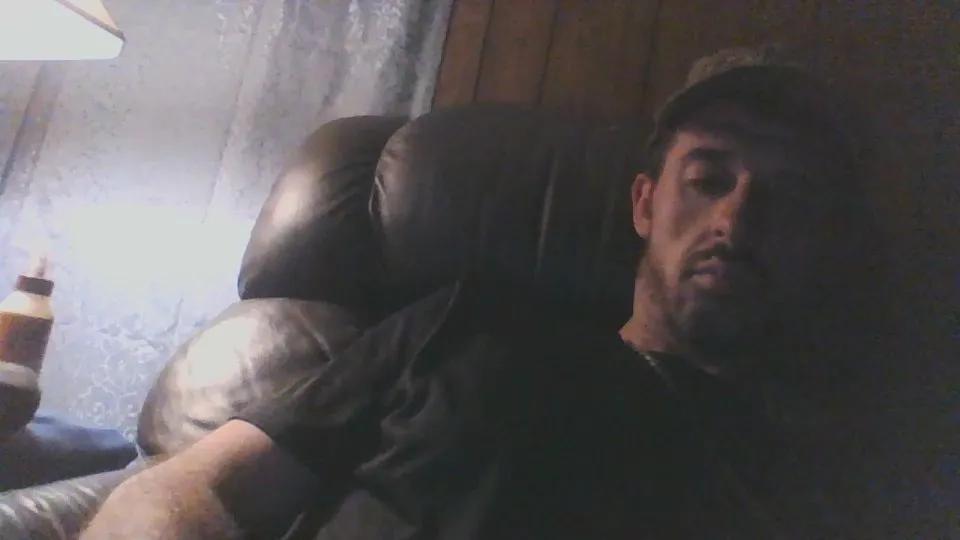 Littleguy25 on Cam4