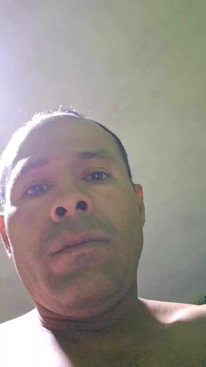 Lobogym39 on Cam4 