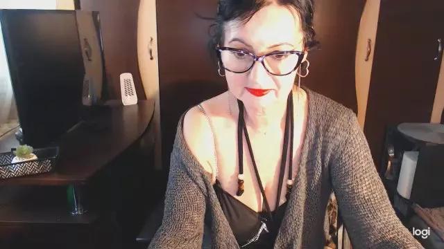 LollaGreate on Cam4 