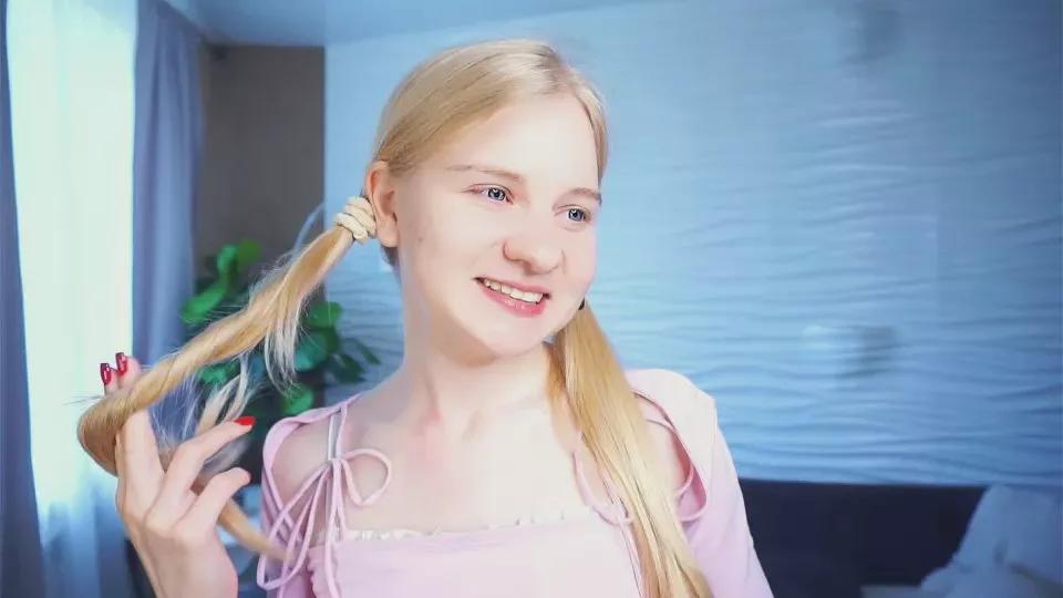 Offline LoraEddy on Cam4