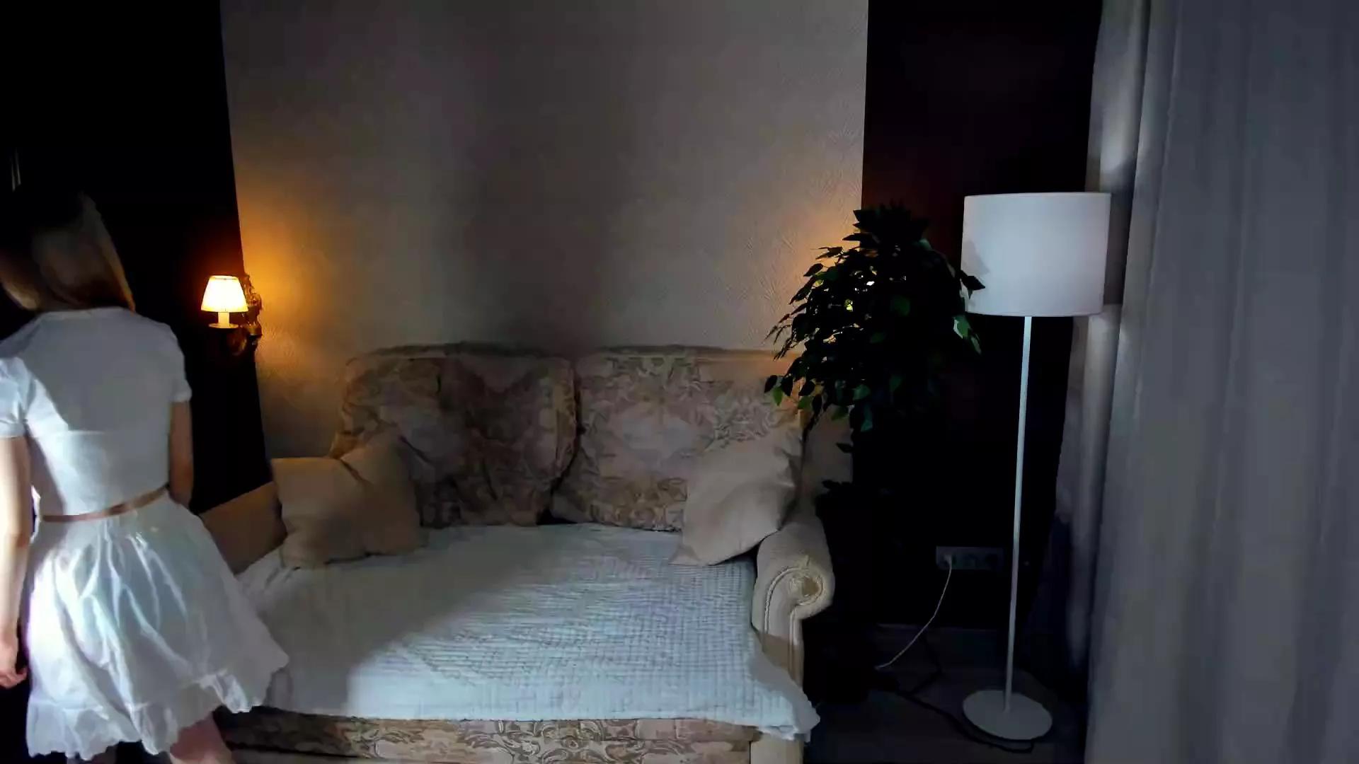 Offline LoraEddy on Cam4