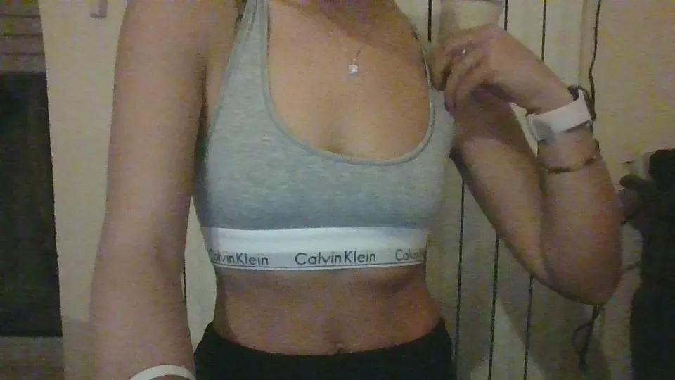 Lorella345 on Cam4 