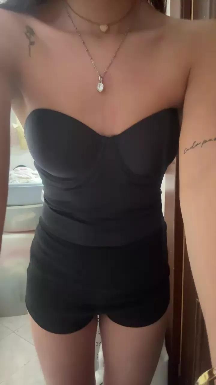 Lorella345 on Cam4 