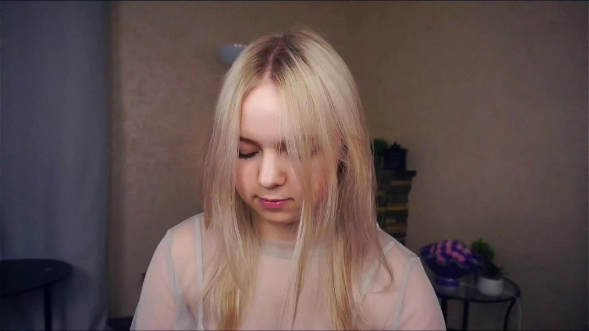 LornaFlynt on Cam4 