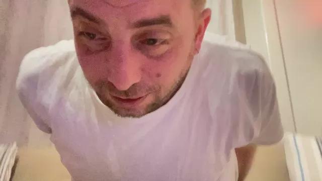 Lucaslave86 on Cam4 