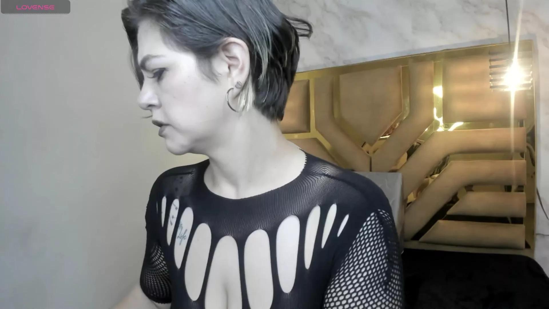 luciifeer_ on Cam4 