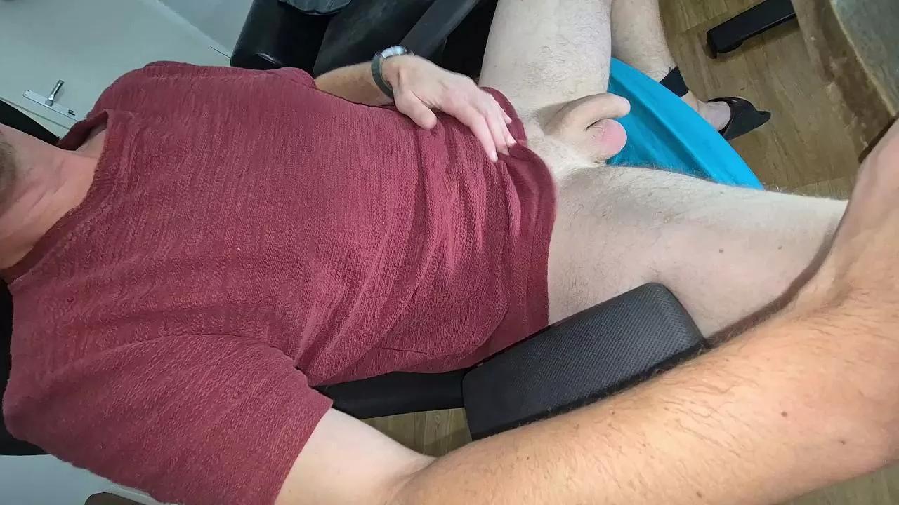 Offline LuckyBong on Cam4