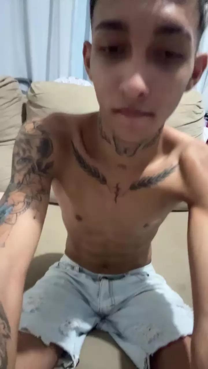 Luizfernandobbz on Cam4 