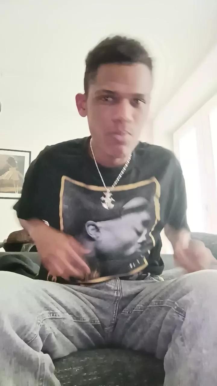 Lukemajin on Cam4 