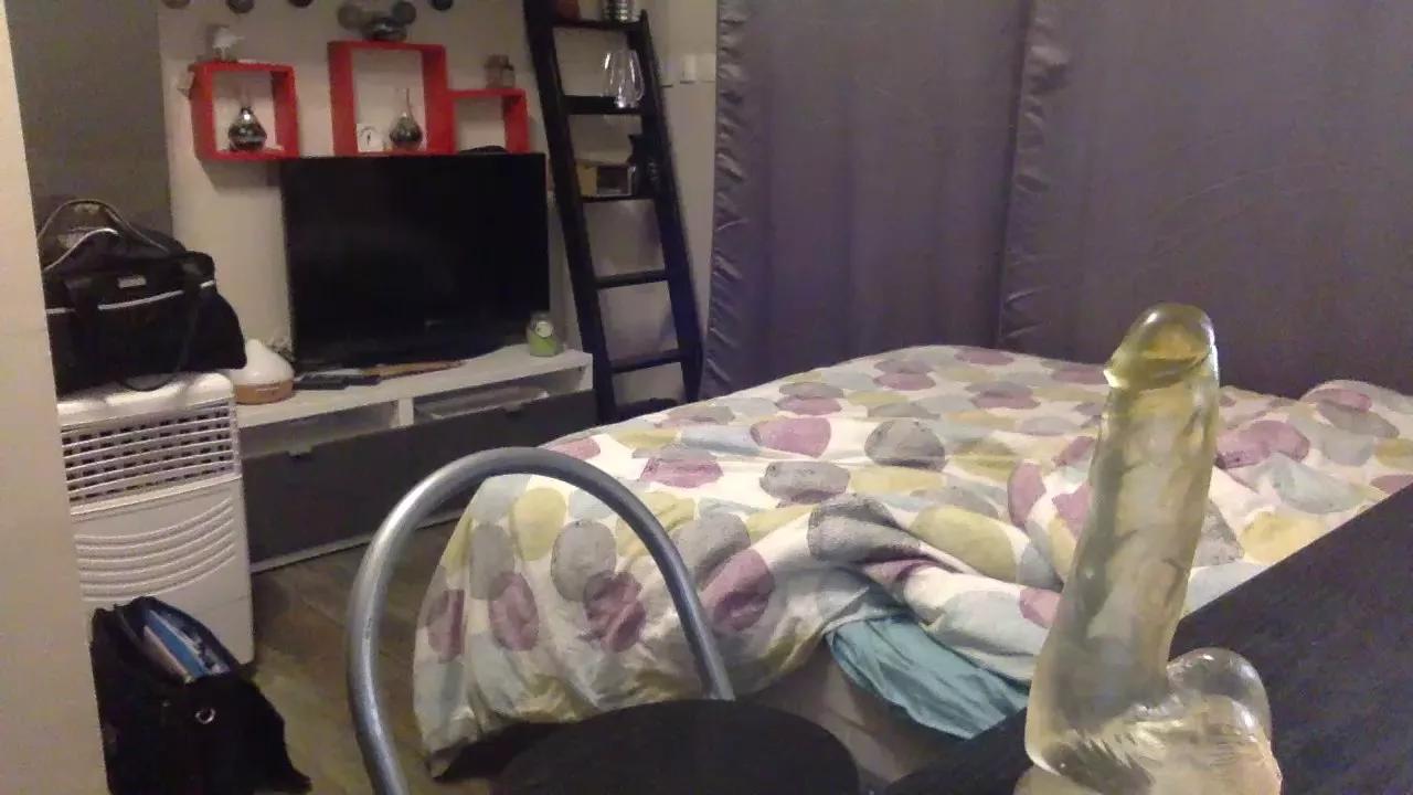 LuluFr on Cam4 