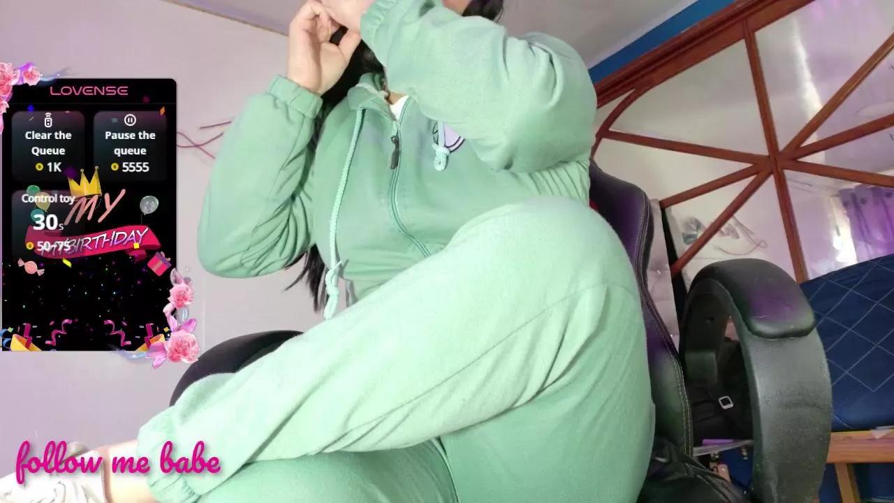 Freechat luna21_ on Cam4