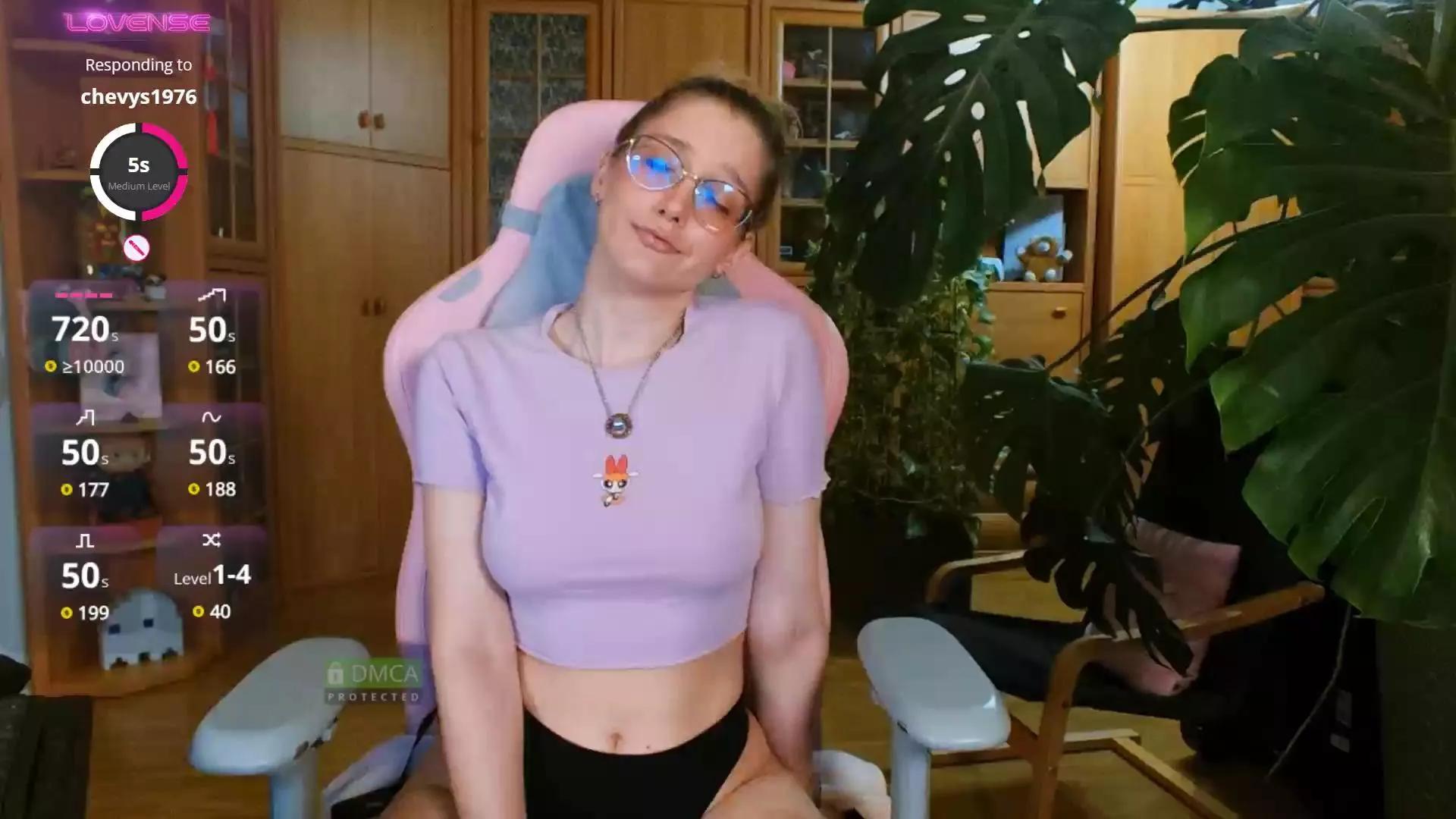 LunaNicole on Cam4 