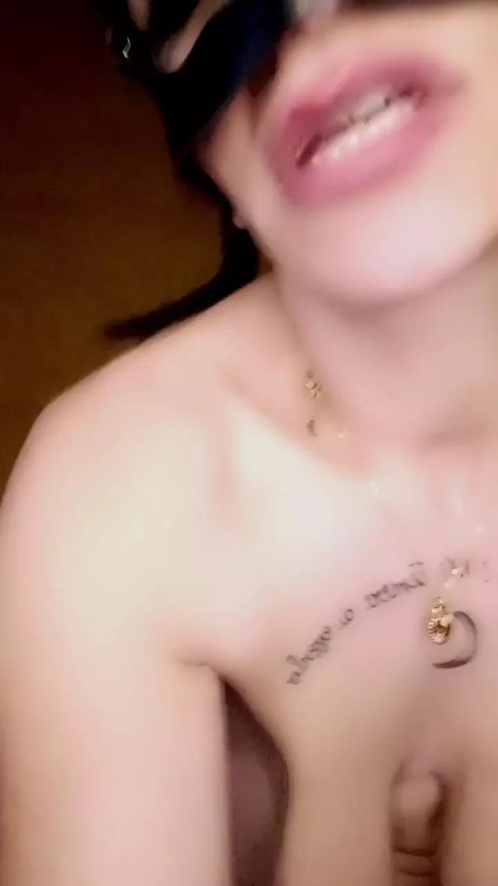 LunaVera on Cam4 
