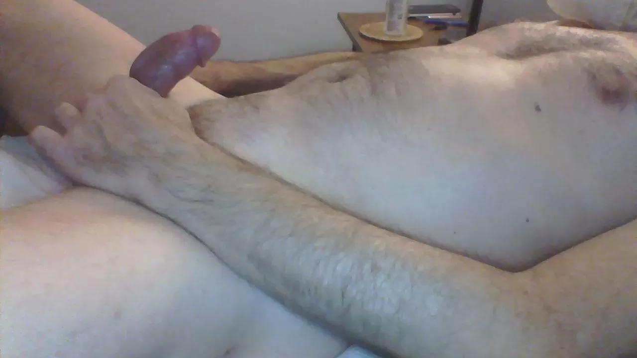 luvemfuzzy on Cam4 