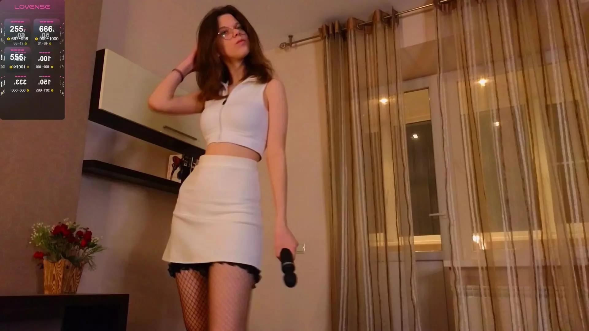 LynArness on Cam4 