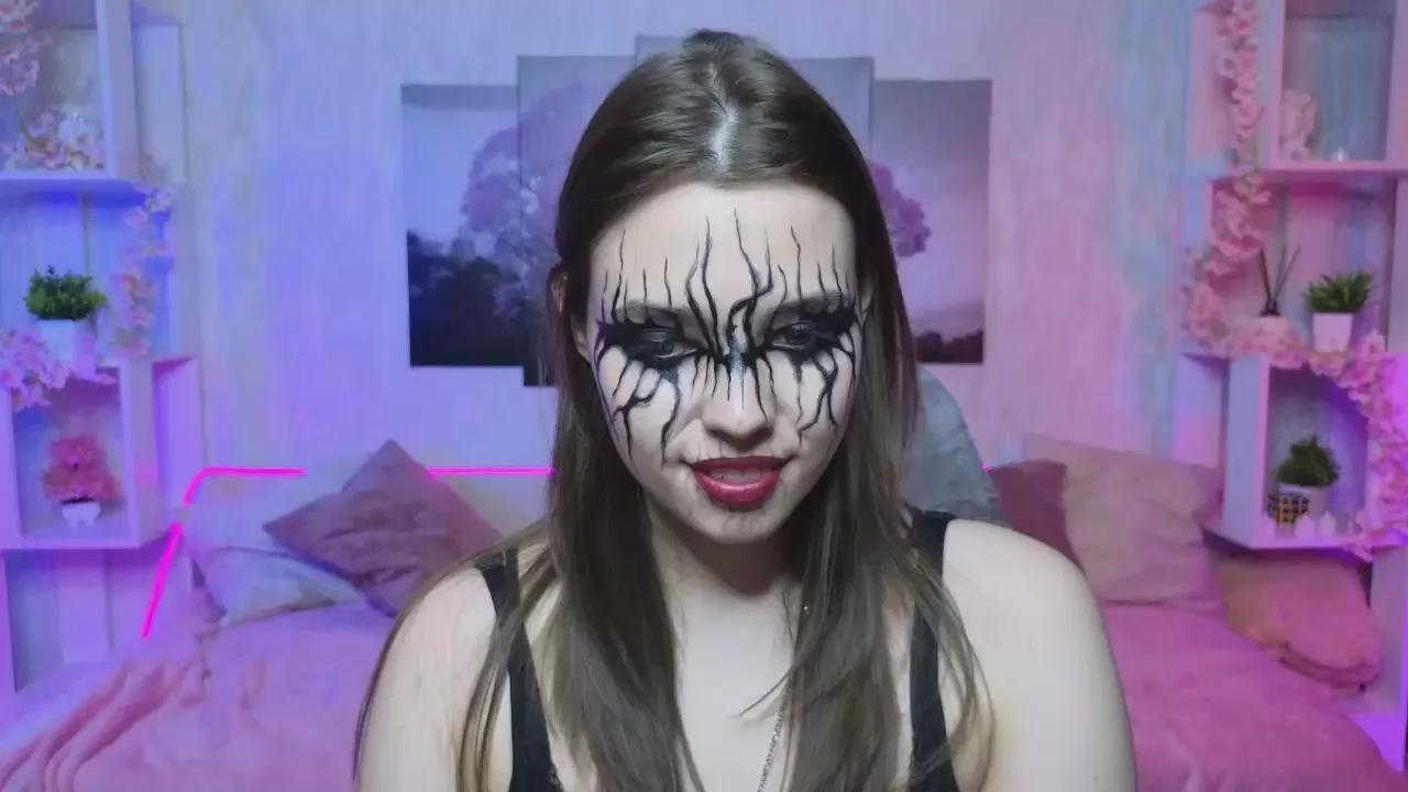 Freechat LynFlitton on Cam4