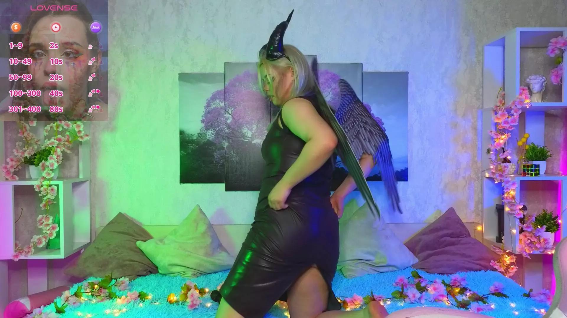 Freechat LynFlitton on Cam4