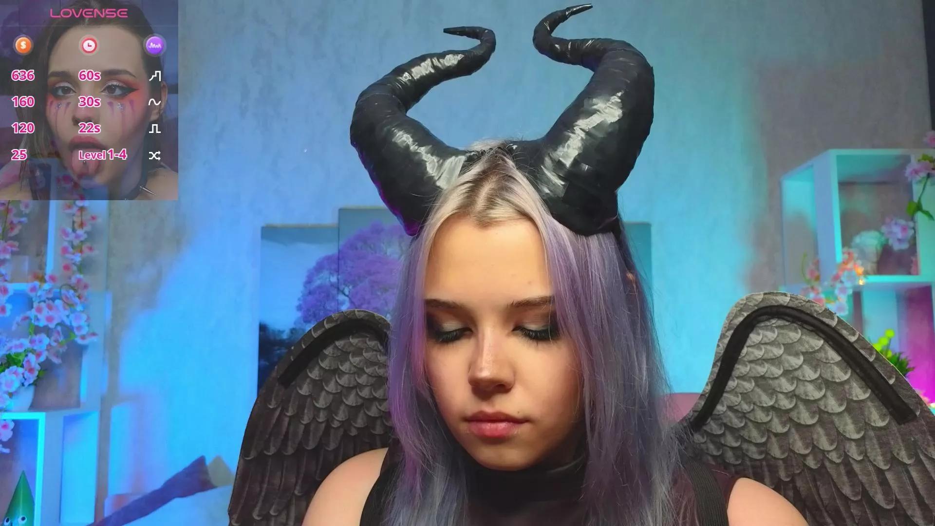 Freechat LynFlitton on Cam4