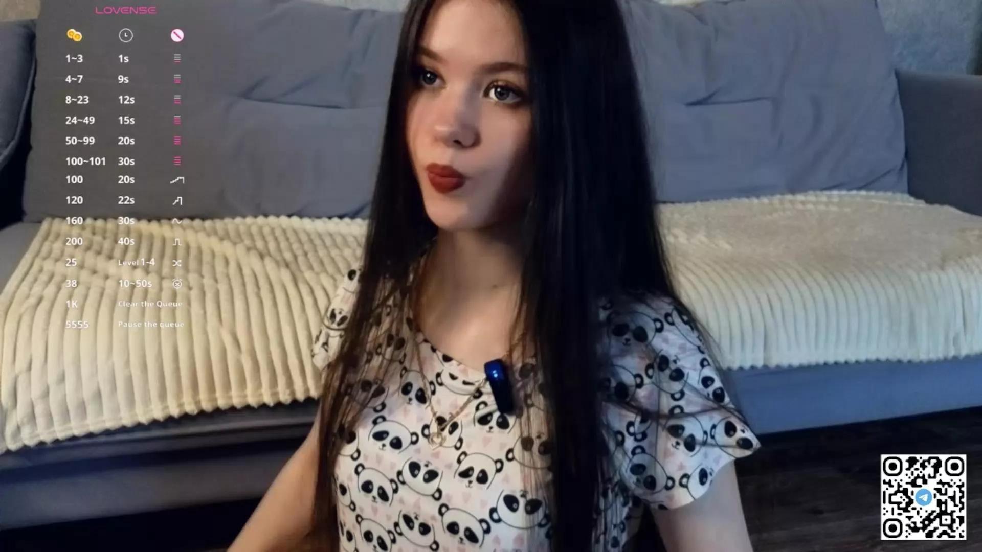 Freechat LynneForster on Cam4