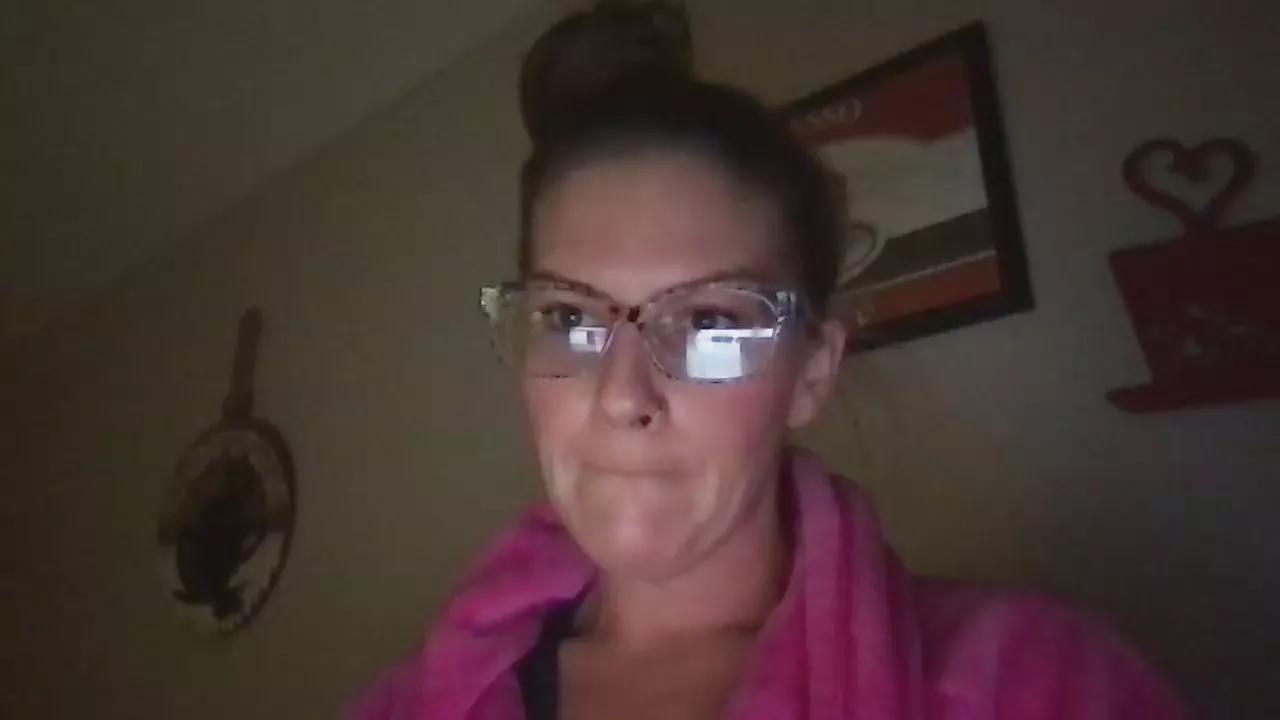 Lynniexo on Cam4 