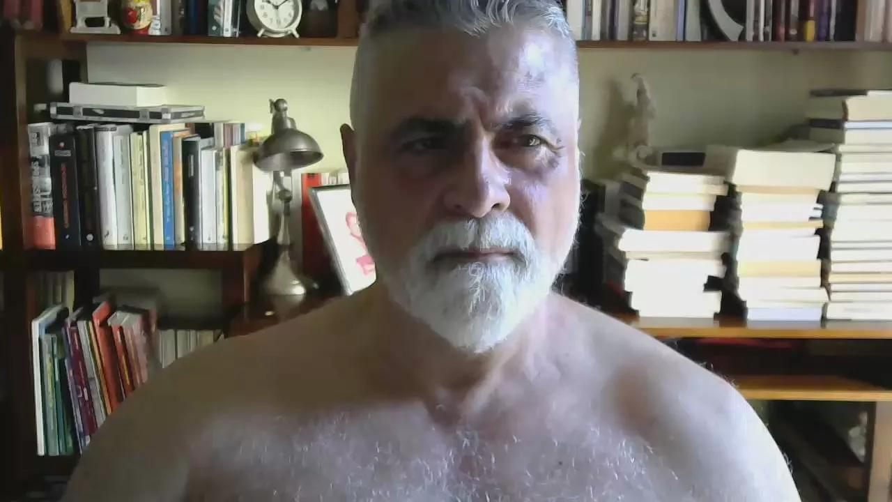 machobotas on Cam4 