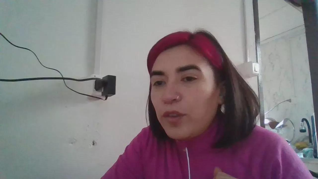 Offline Madamepiaceri on Cam4