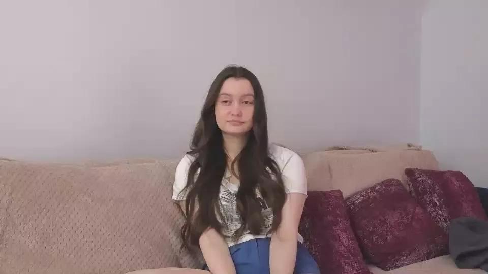 MaeBrookhouse on Cam4 