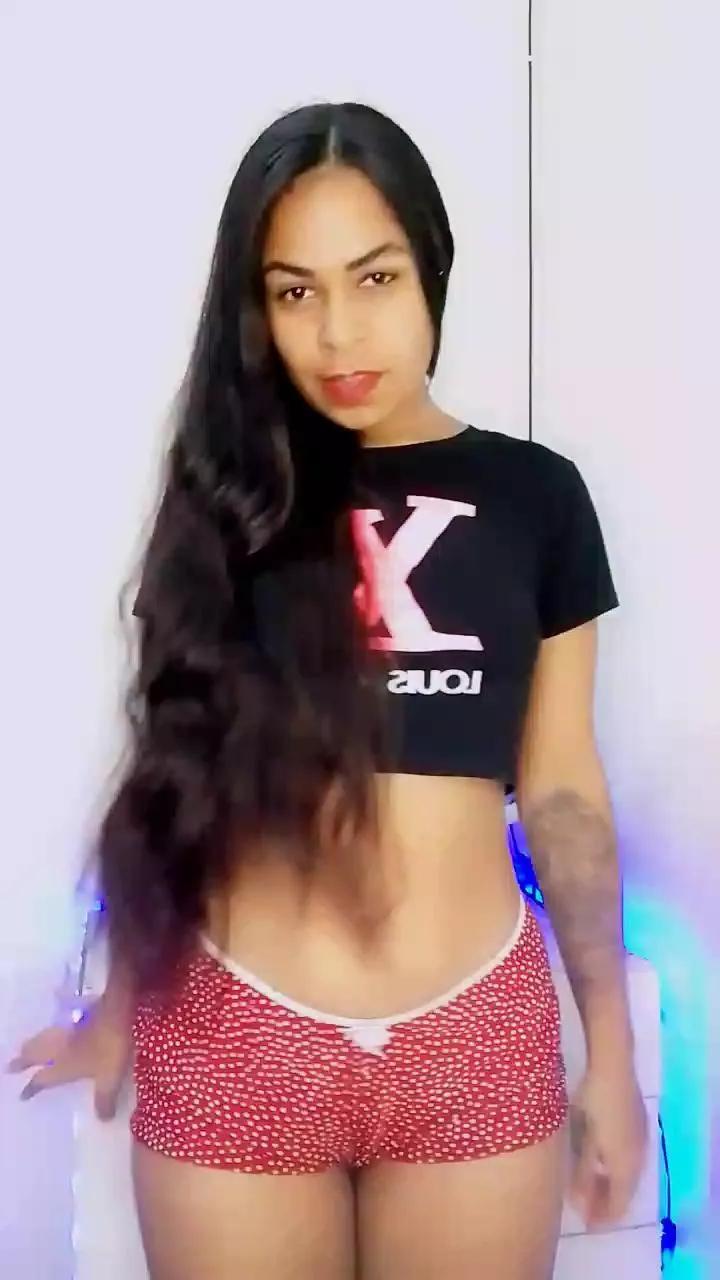 Offline Makuchan on Cam4