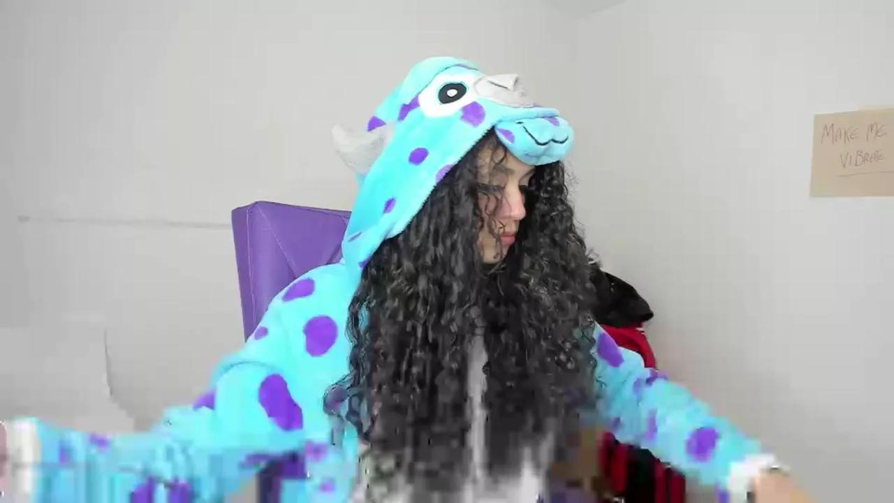 Offline mapelove on Cam4