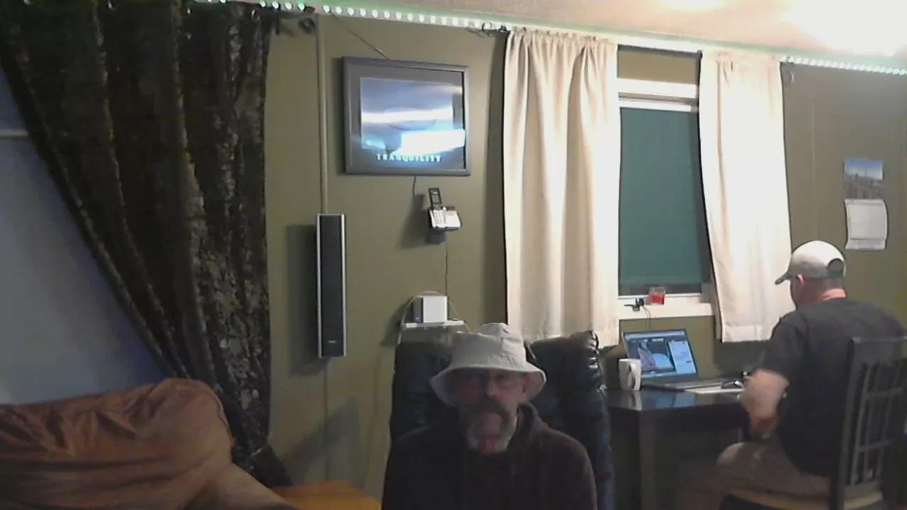 mapleman35 on Cam4 
