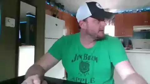 mapleman35 on Cam4 