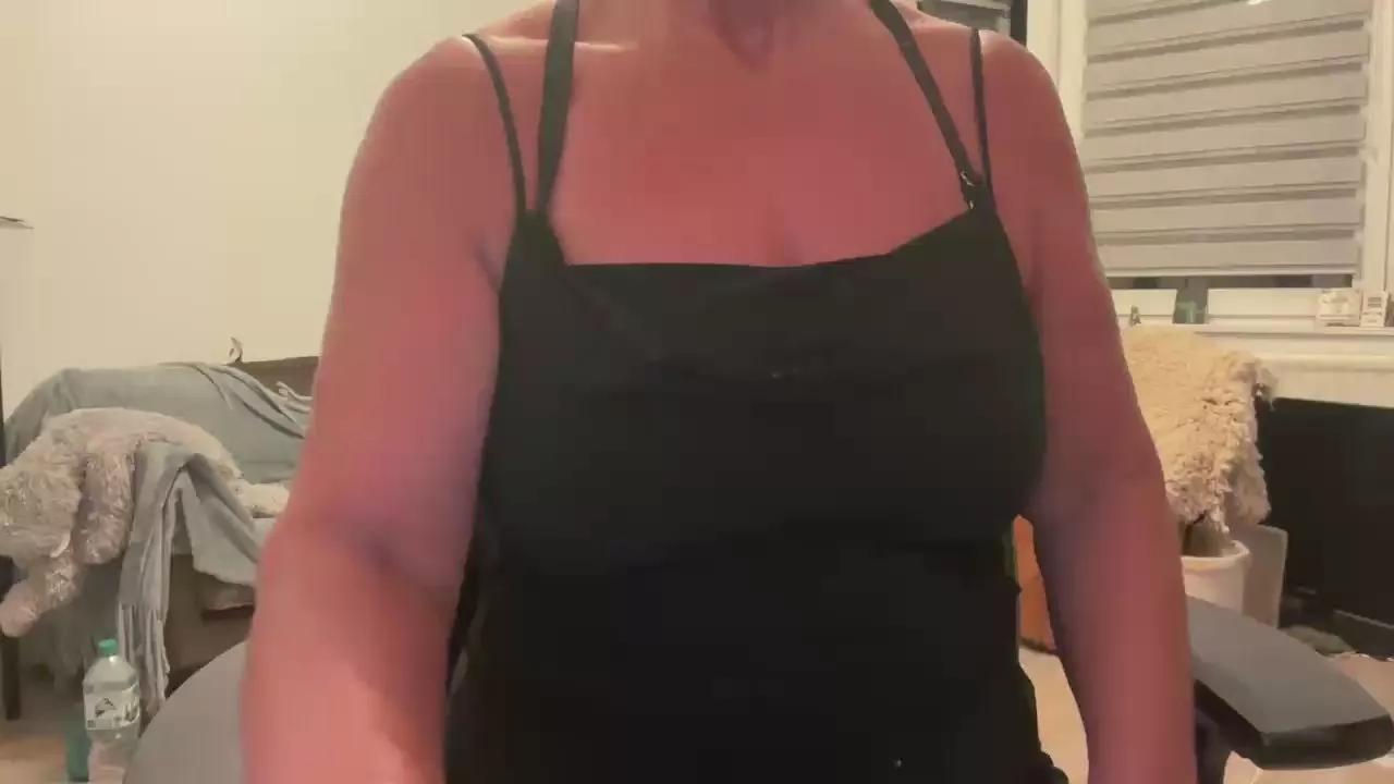 mare67 on Cam4
