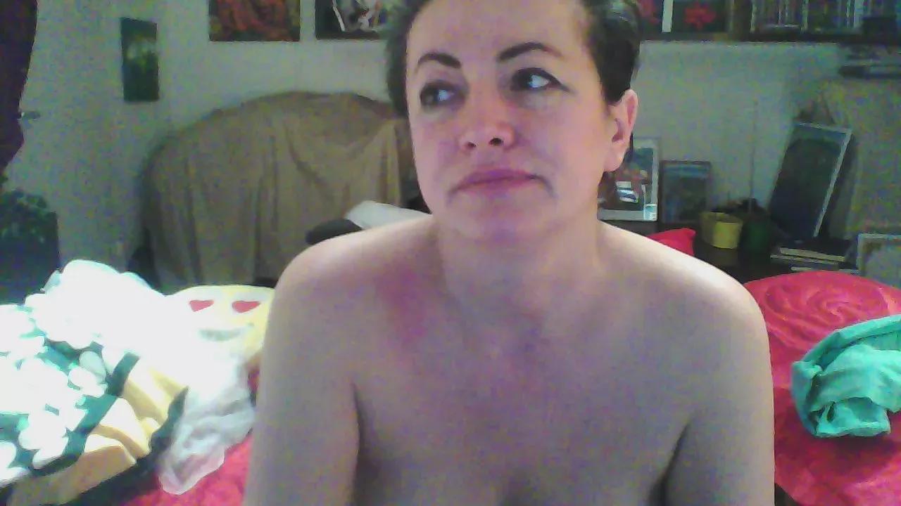 MariaAnaDei on Cam4 