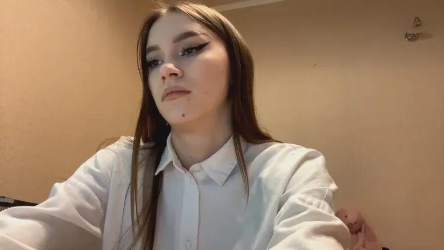 Masturbate to MarnaSaggese, she wants to masturbate for you MarnaSaggese from Cam4