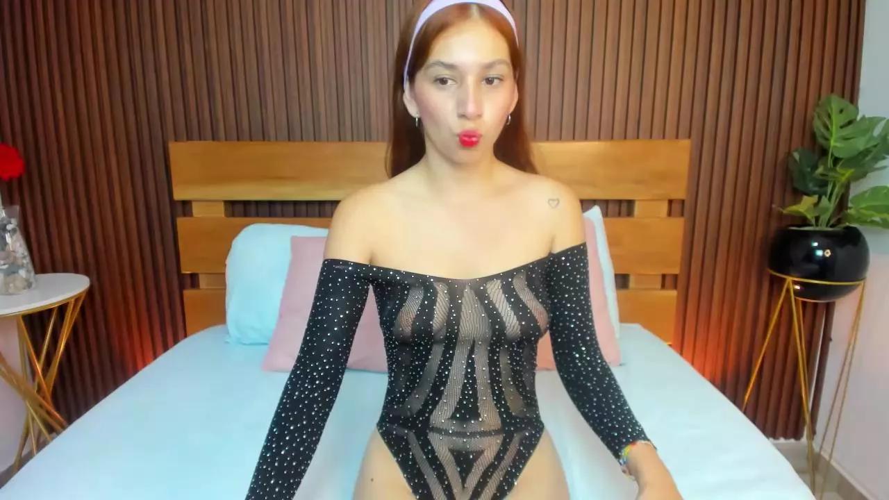 maroly_21 on Cam4 