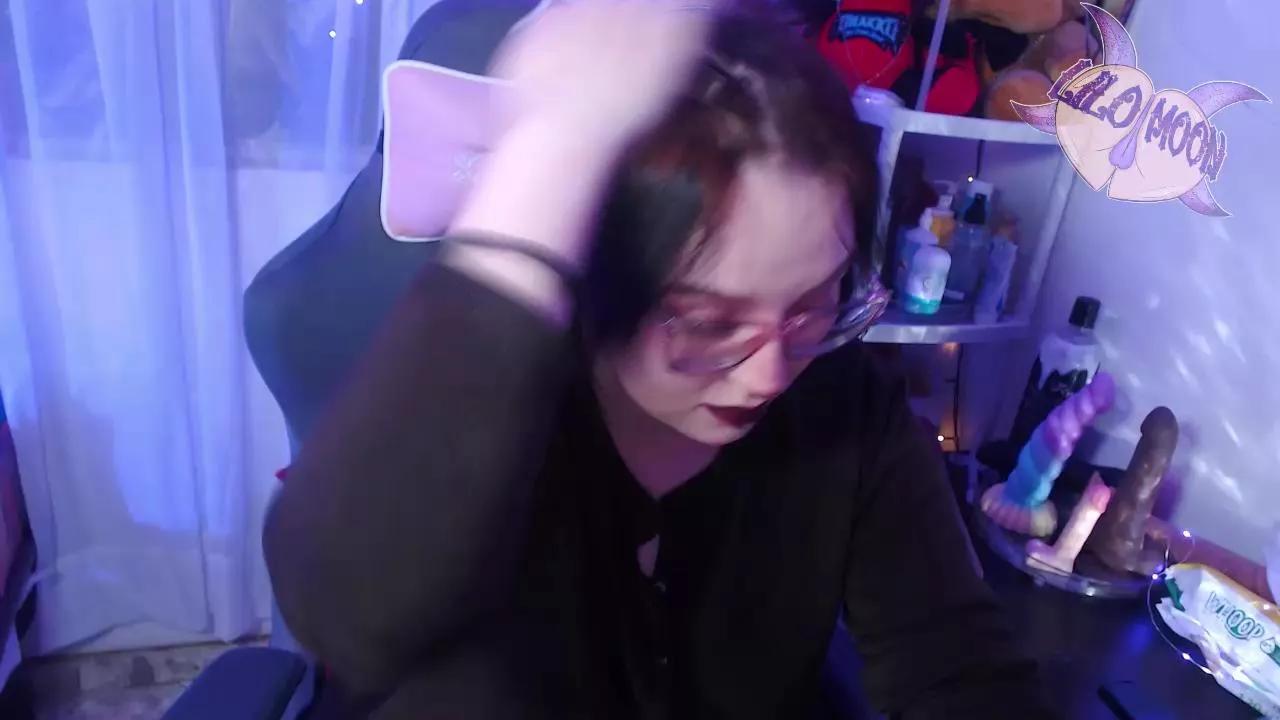 Marshall_Space on Cam4 