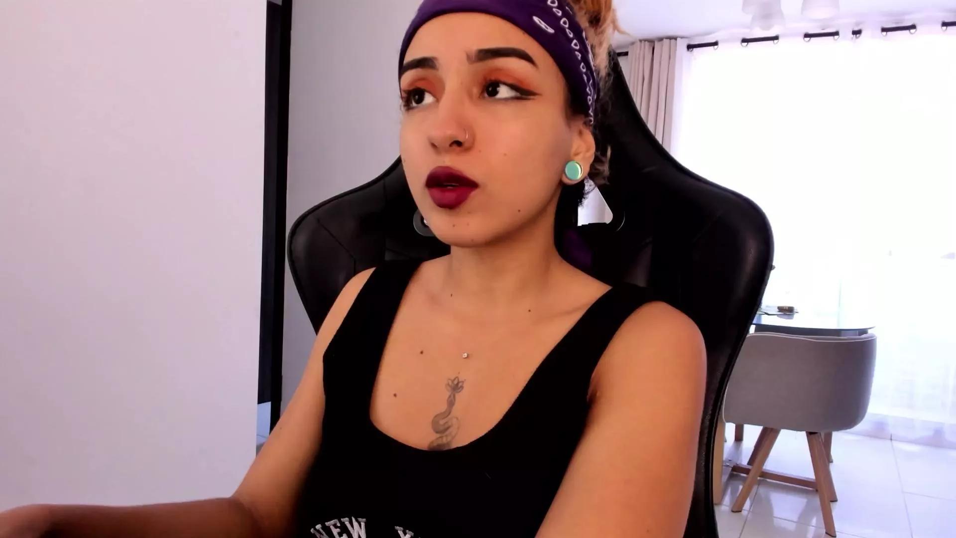 MaryJane_lovers on Cam4 
