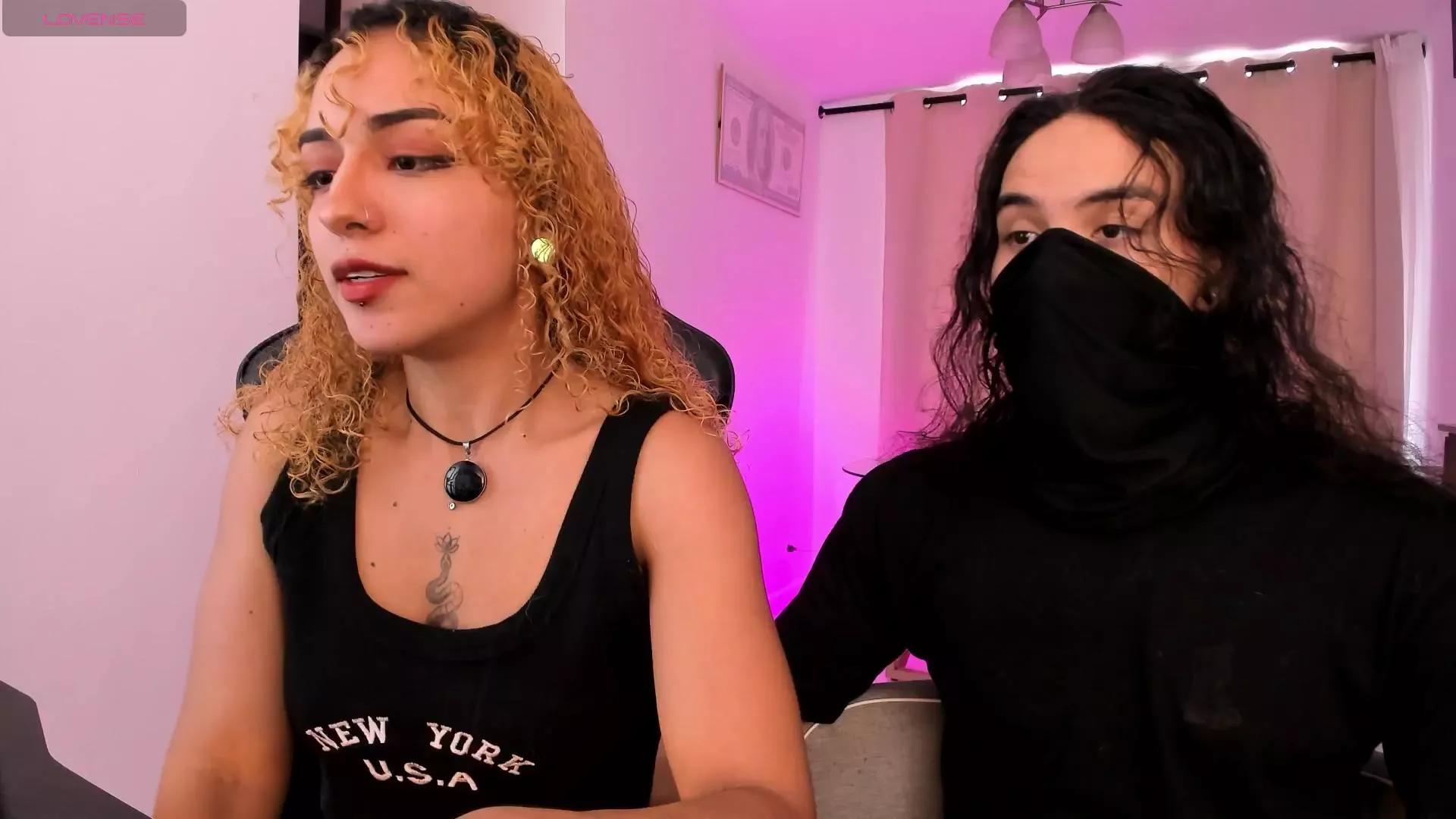 MaryJane_lovers on Cam4 